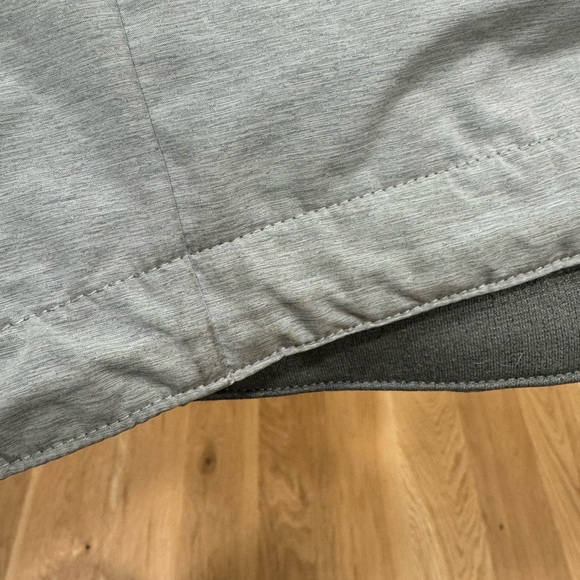 Peter Millar Reversible Golf Vest - Picture 5 of 8